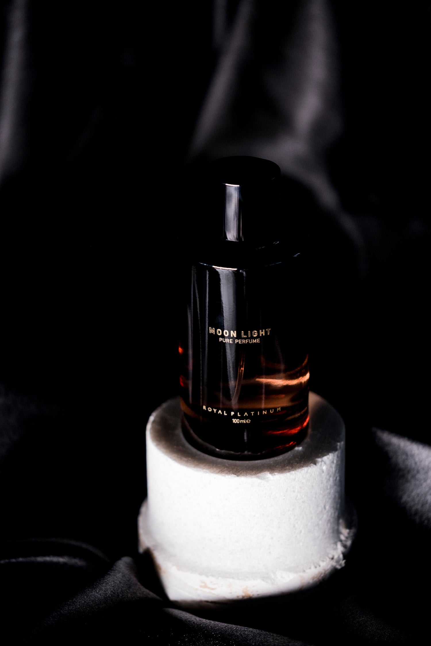 Парфюми за мазна кожа – чист и балансиран шлейф | MD Scents